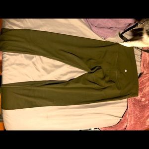 Lululemon Align Olive 25” NWOT